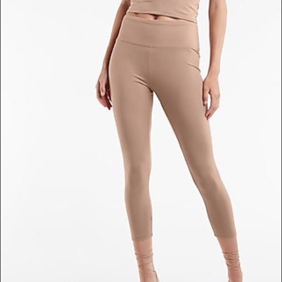 Express Super High Waisted Body Contour 